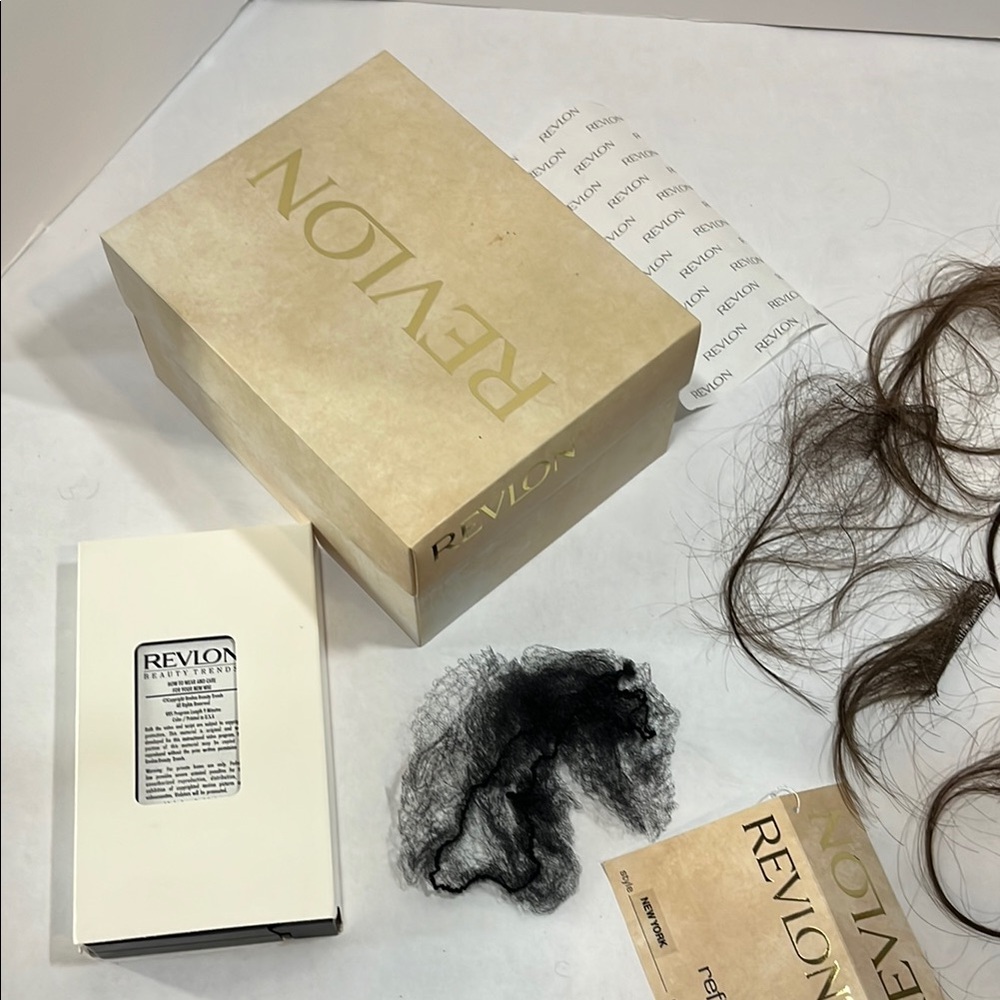 NWT NEW YORK Revlon Wig Brown Layered Bob Wig with Bangs Color 10R Brunette Hair - Picture 6 of 17